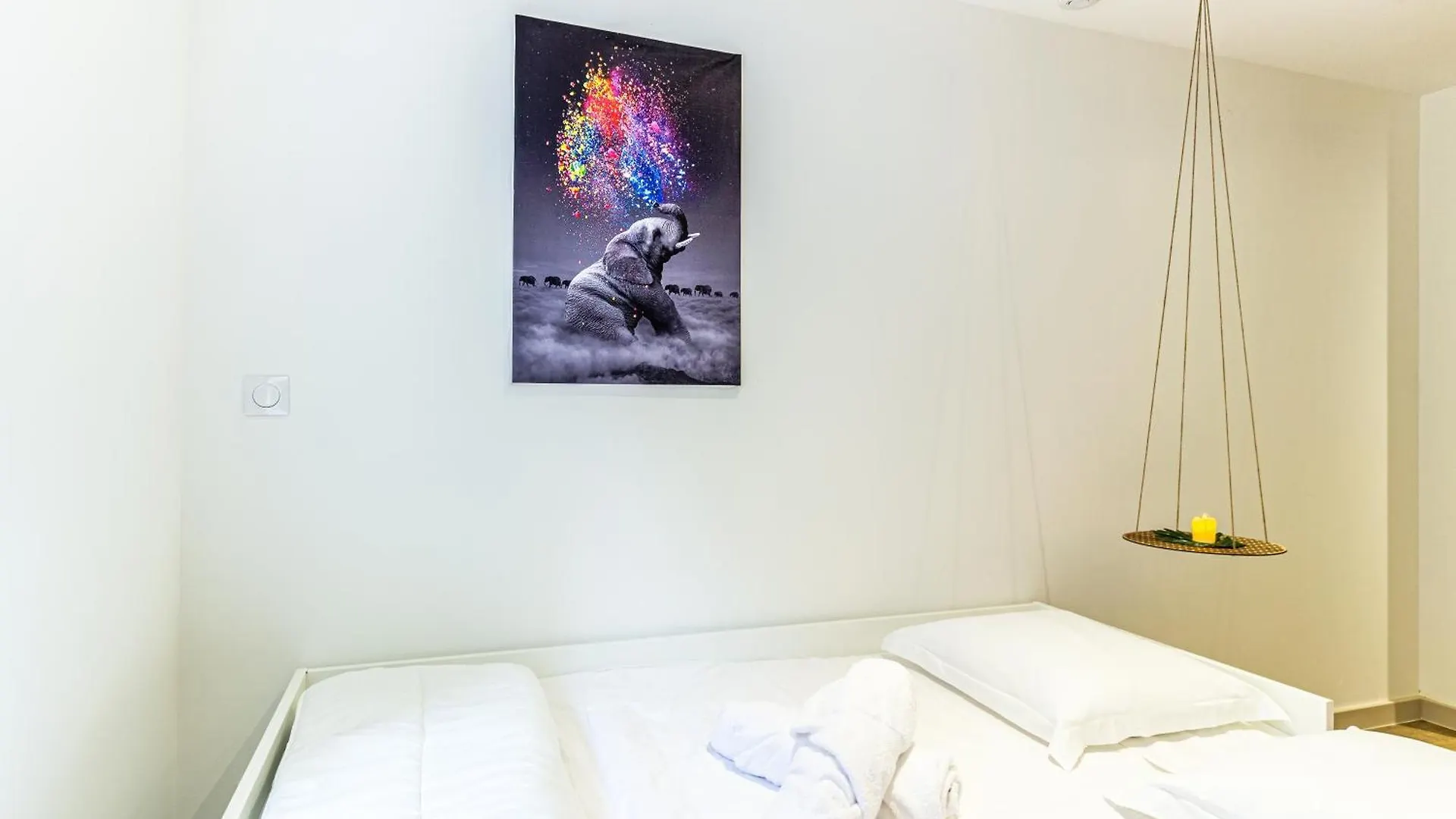L'Oasis Apartment Viriat 0*,  France