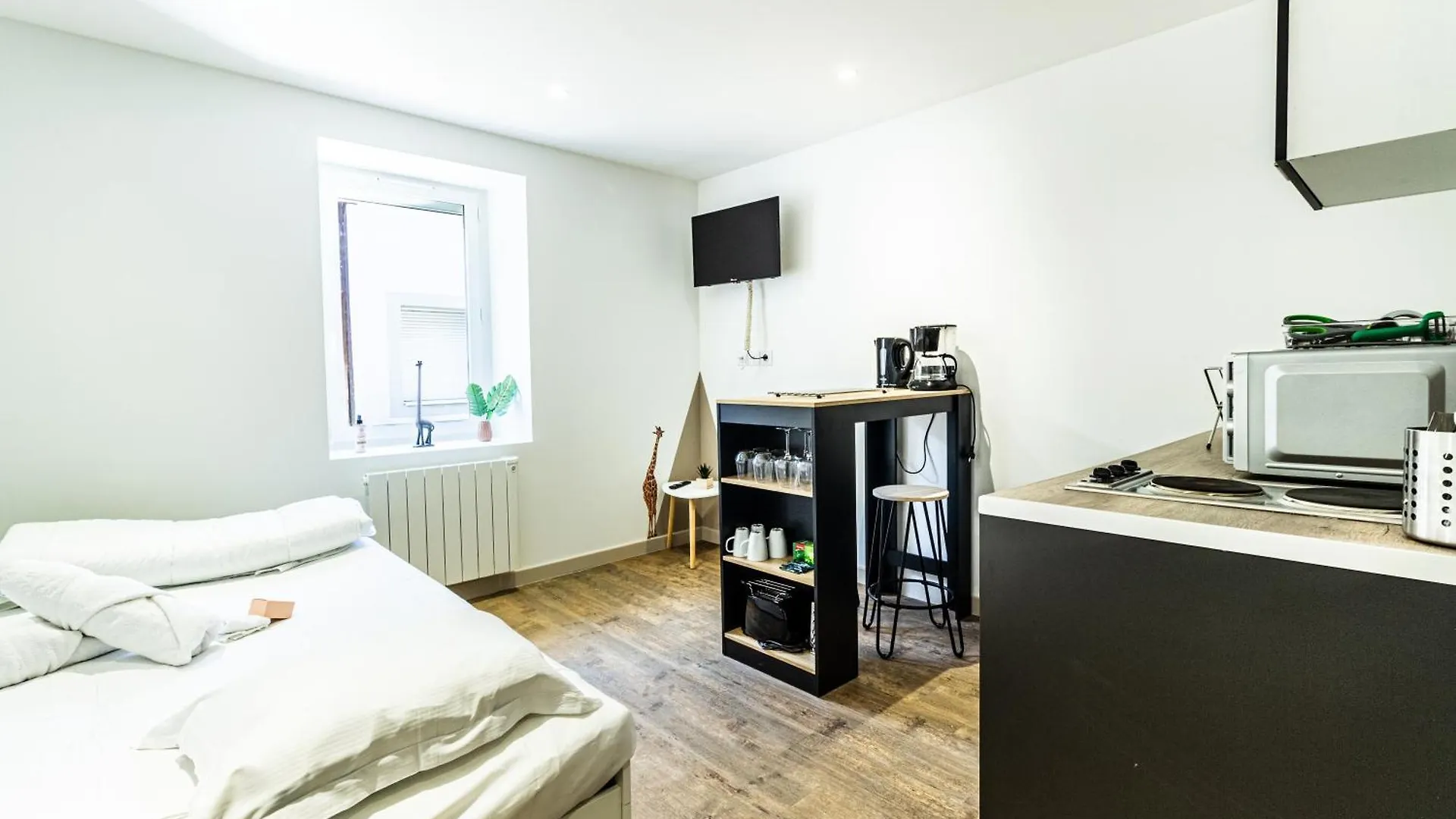 L'Oasis Apartment Viriat 0*,