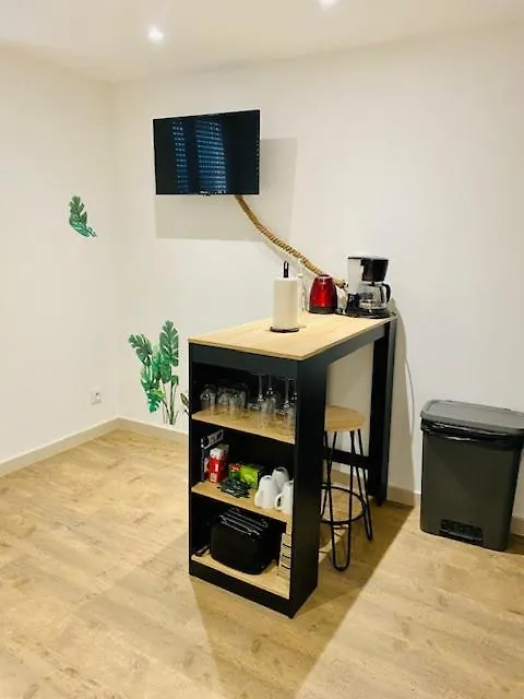 L'Oasis Apartment Viriat 0*,