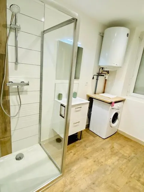 L'Oasis Apartment Viriat 0*,  France